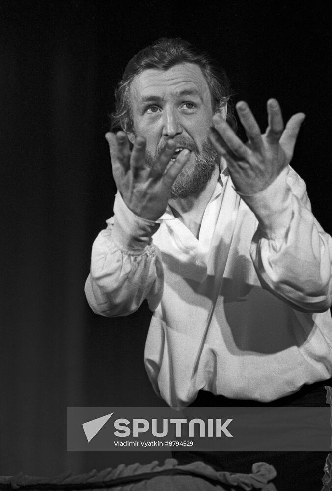 Bumazhnik Folk Theater