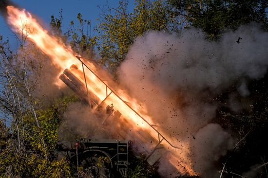 Russia Ukraine Military Operation Artillery Unit