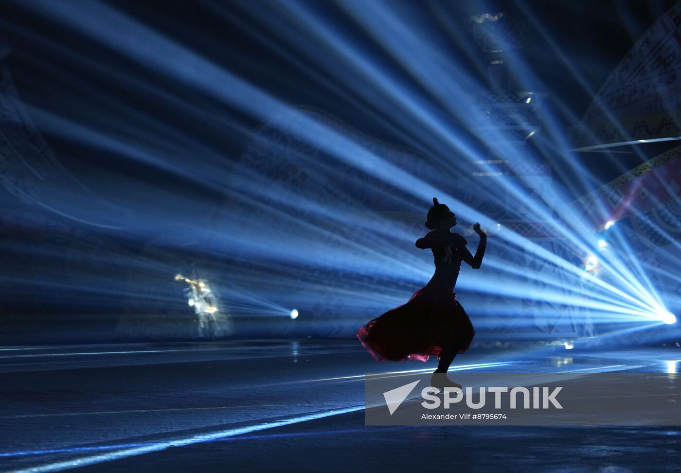 Russia Ice Show Evenings on a Farm 2.0