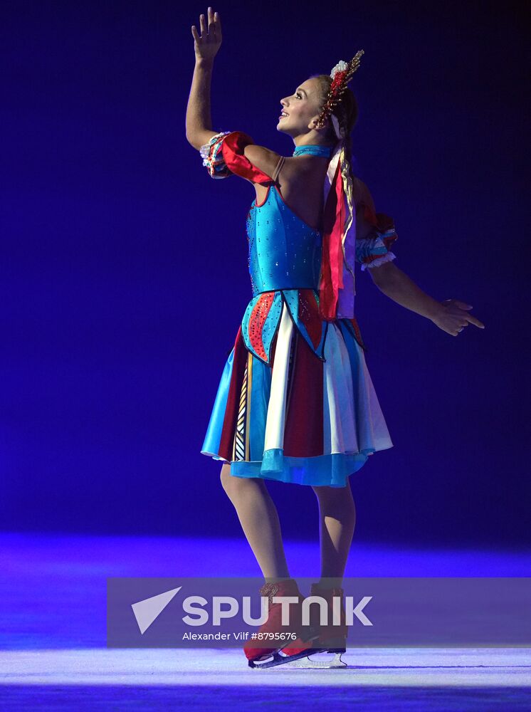 Russia Ice Show Evenings on a Farm 2.0