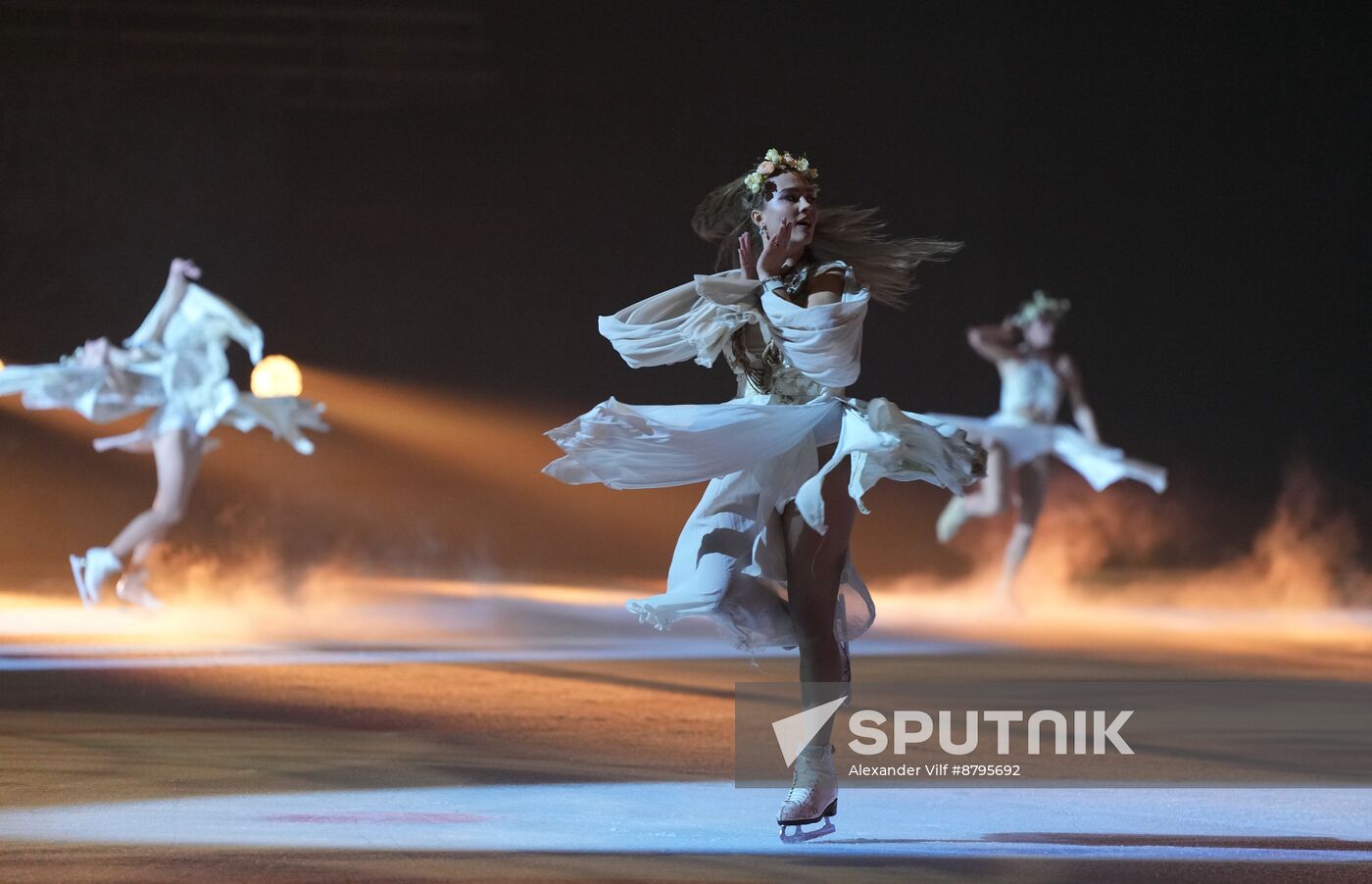 Russia Ice Show Evenings on a Farm 2.0