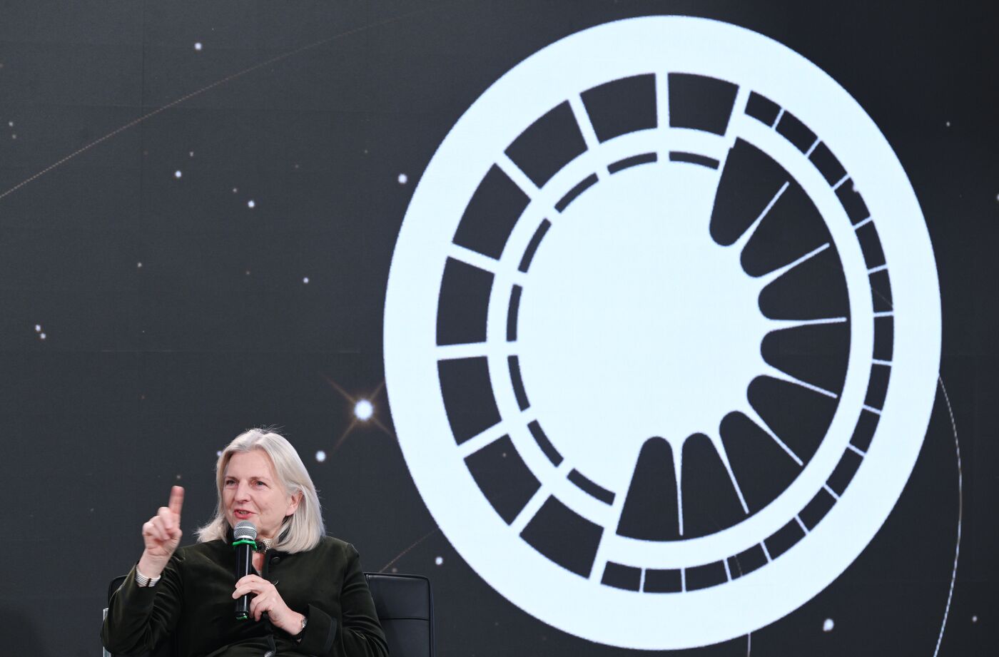 Inventing the Future symposium. The Art of Life: A Series of Interviews with Semyon Mikhailovsky