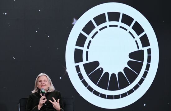 Inventing the Future symposium. The Art of Life: A Series of Interviews with Semyon Mikhailovsky