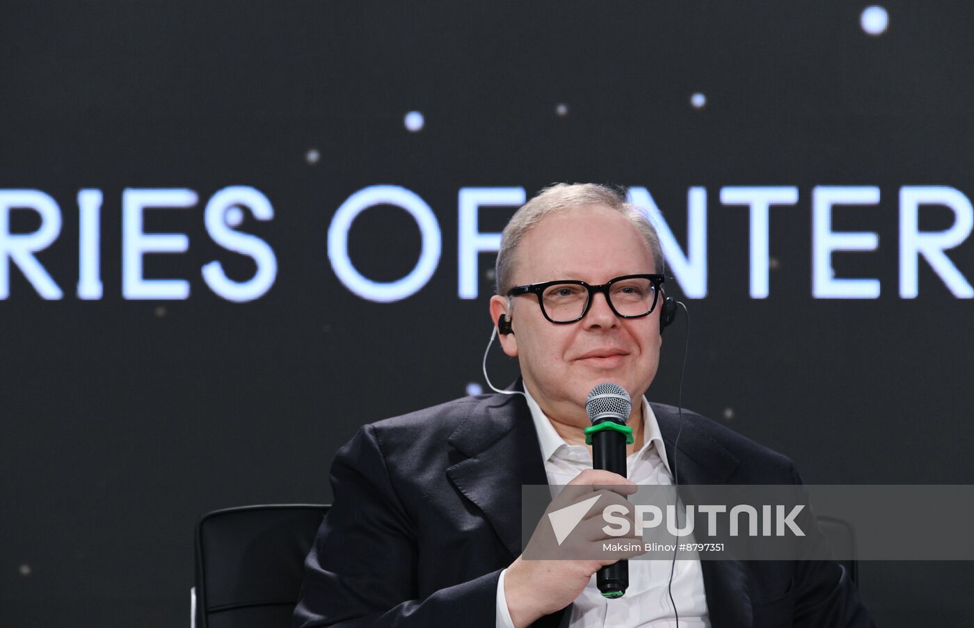 Inventing the Future symposium. The Art of Life: A Series of Interviews with Semyon Mikhailovsky