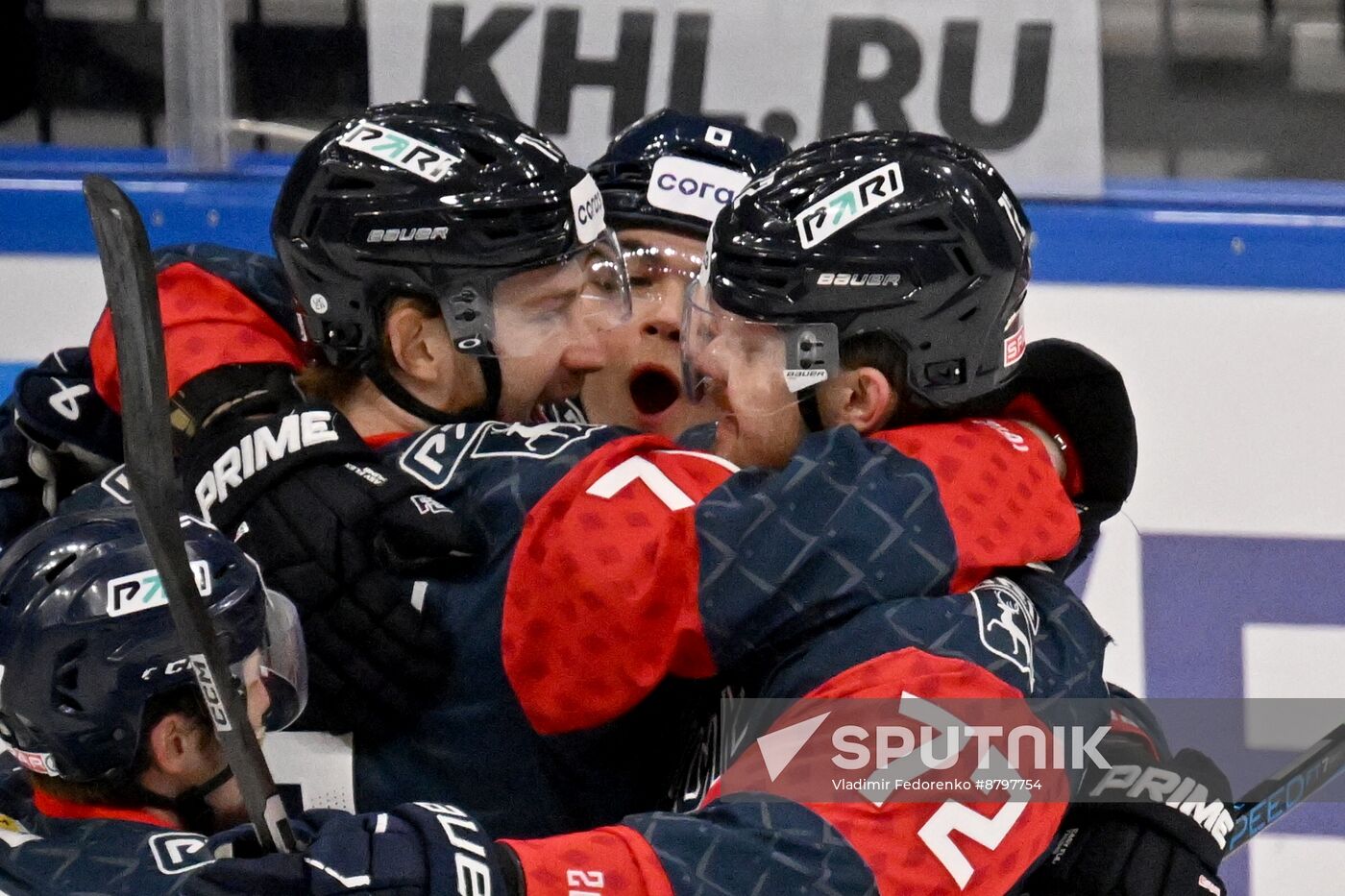 Russia Ice Hockey Kontinental League Dynamo - Torpedo