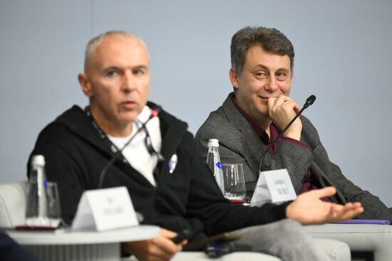 Inventing the Future symposium. Future Sports