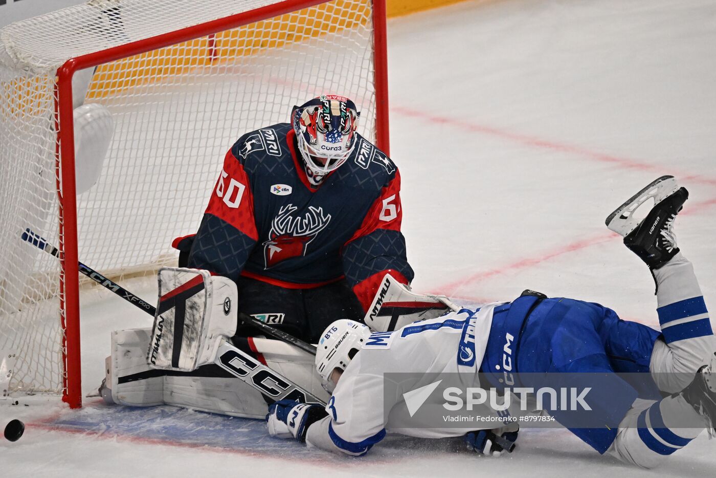 Russia Ice Hockey Kontinental League Dynamo - Torpedo