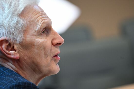 Inventing the Future symposium. Scientist of the Future