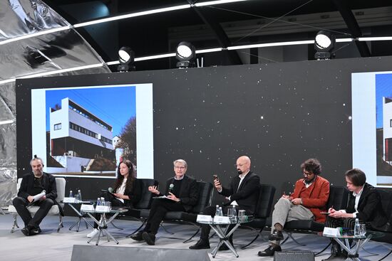Inventing the Future symposium. Projecting the Future: Constructivism