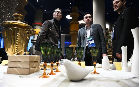 Inventing the Future Symposium. Department Store. Location: Russia, Moscow. Author: Alexey Filippov/Sputnik. Inventing the Future symposium