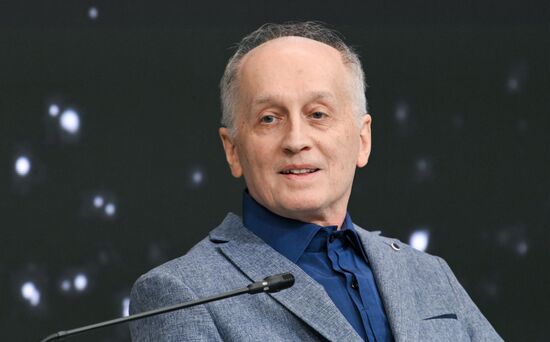 Inventing the Future symposium. Russian Futurology (Russian Cosmism)