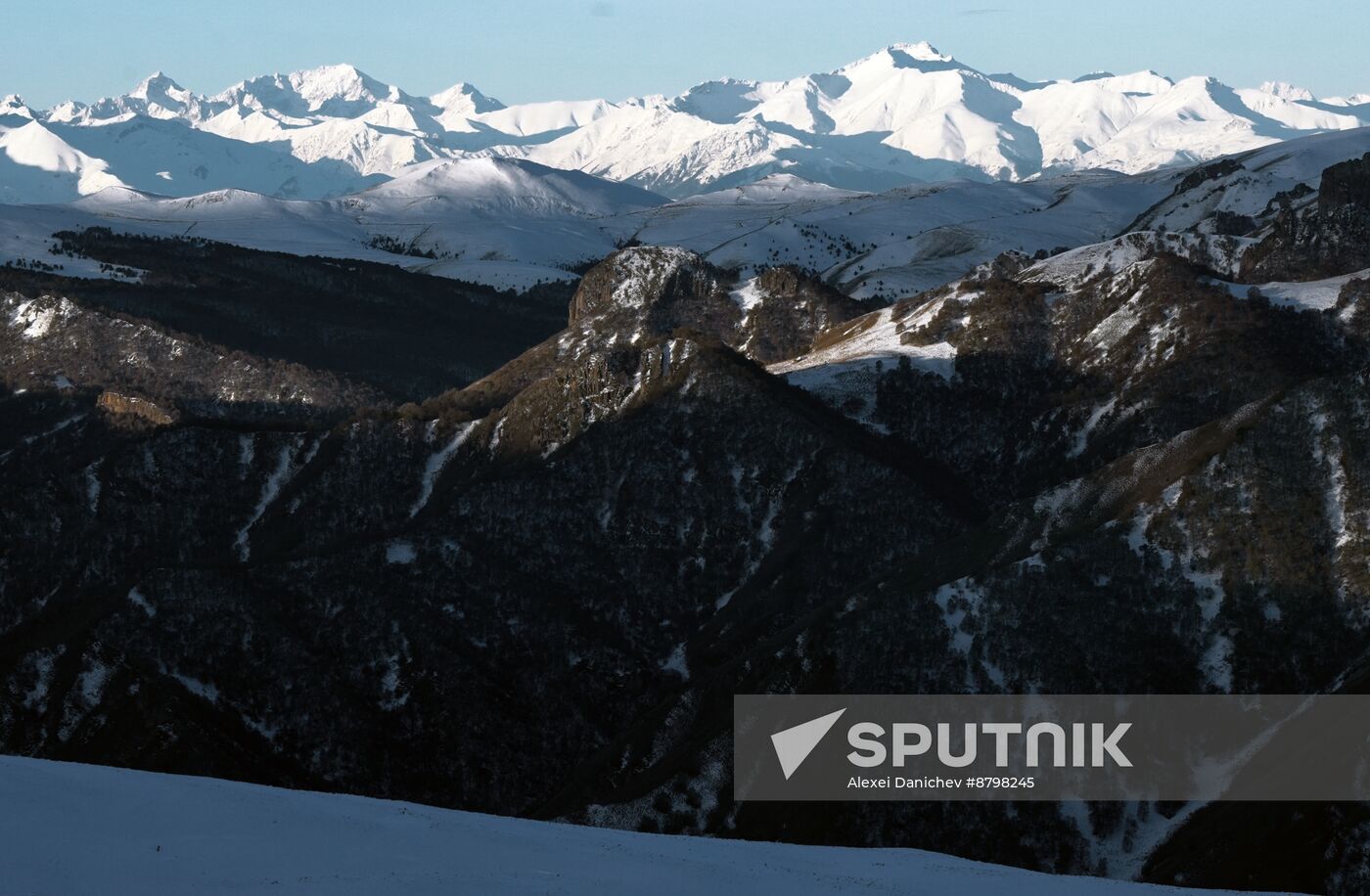 Russia Tourism Karachay-Cherkessia Bermamyt Plateau