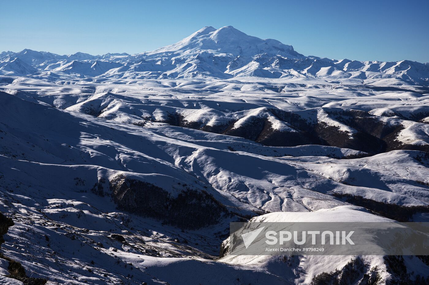 Russia Tourism Karachay-Cherkessia Bermamyt Plateau