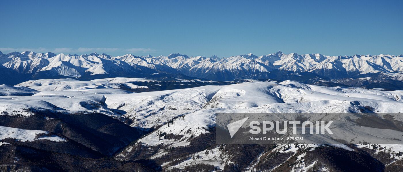 Russia Tourism Karachay-Cherkessia Bermamyt Plateau