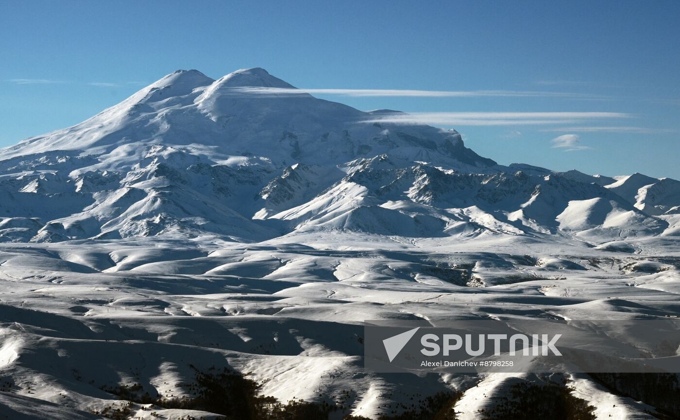 Russia Tourism Karachay-Cherkessia Bermamyt Plateau