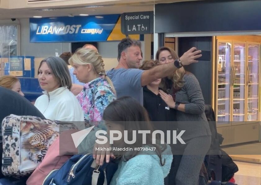 Lebanon Russia Evacuees