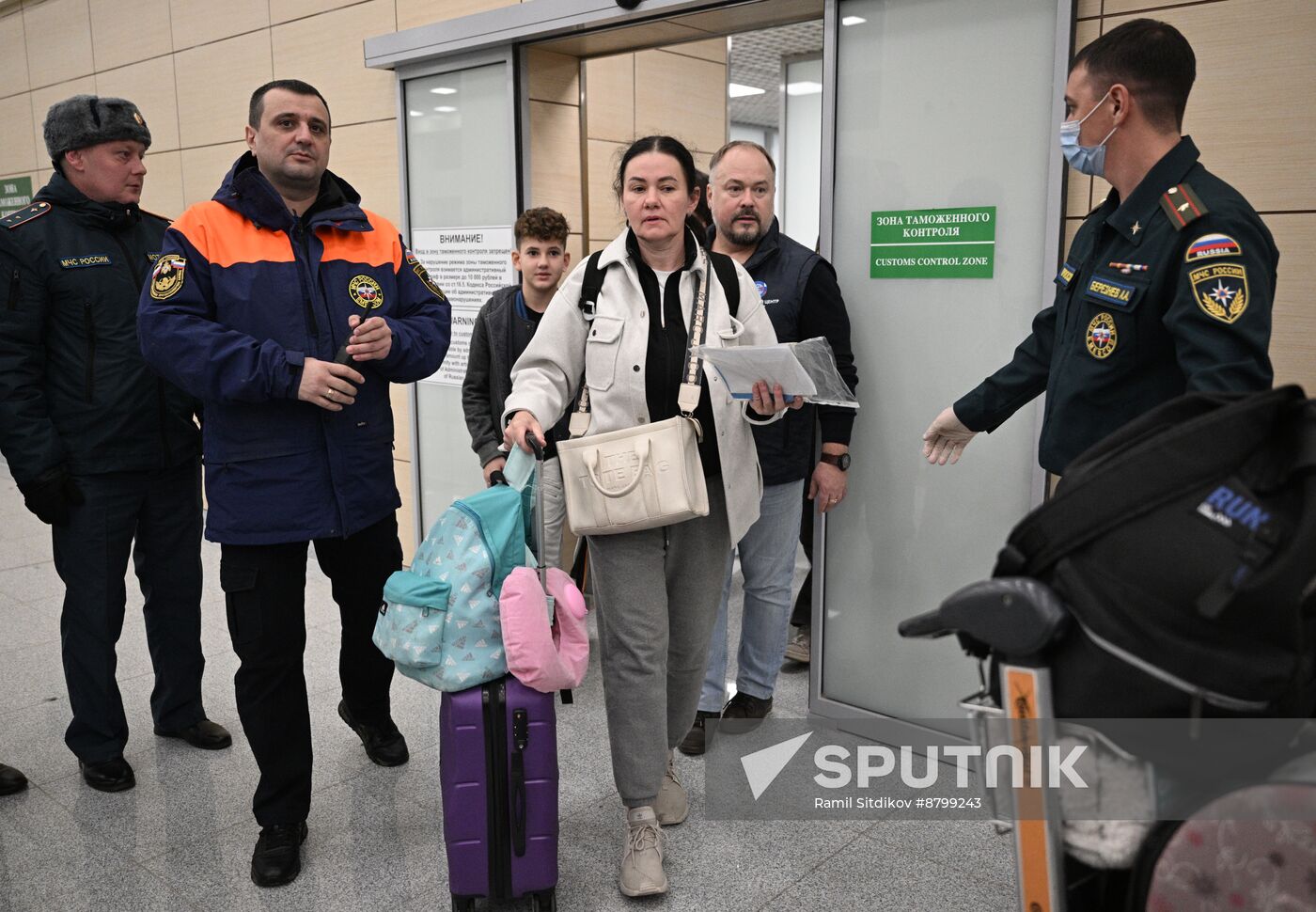 Russia Lebanon Evacuees