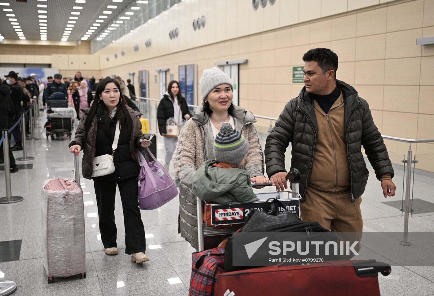 Russia Lebanon Evacuees