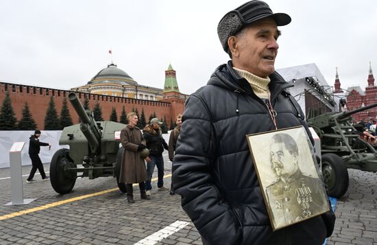 Russia WWII Historical Parade Anniversary Exhibition