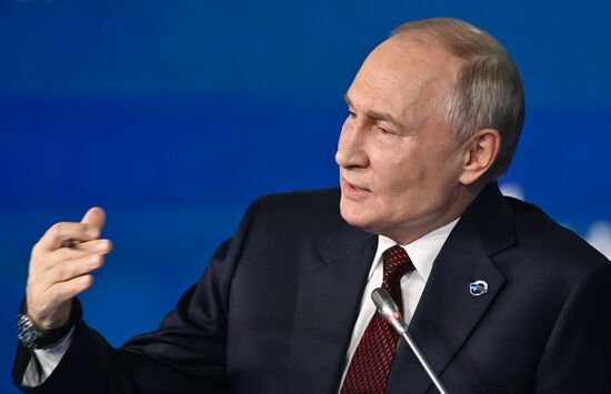 Russia Putin Valdai Discussion Club