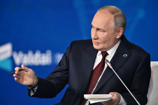 Russia Putin Valdai Discussion Club