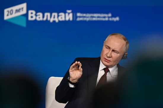 Russia Putin Valdai Discussion Club