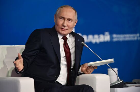 Russia Putin Valdai Discussion Club