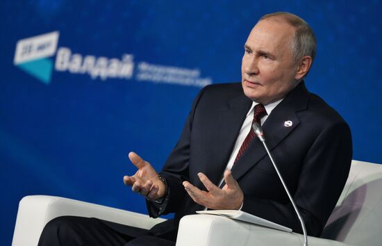 Russia Putin Valdai Discussion Club