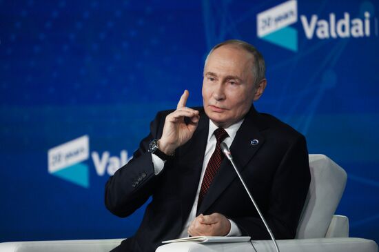 Russia Putin Valdai Discussion Club