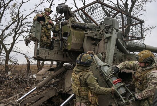 Russia Ukraine Military Operation Artillery Unit