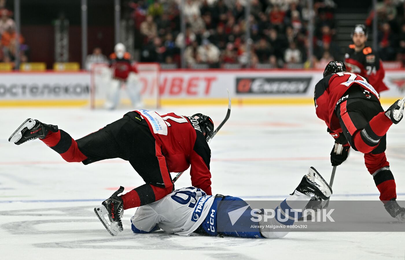 Russia Ice Hockey Kontinental League Avangard - Dynamo