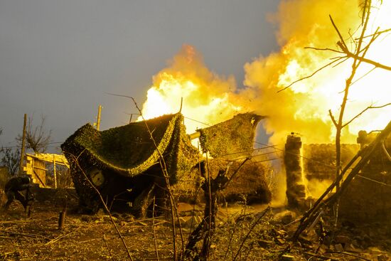 Russia Ukraine Military Operation Artillery Units