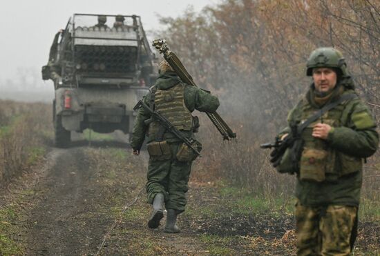 Russia Ukraine Military Operation Artillery Unit