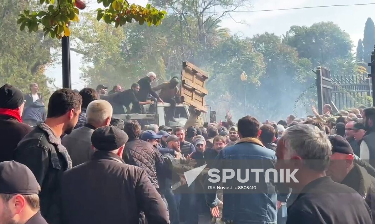 Abkhazia Russia Investment Deal Protests