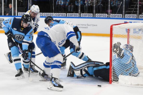 Russia Ice Hockey Kontinental League Sibir - Dynamo