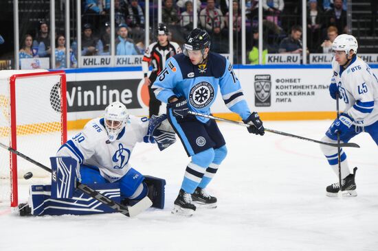 Russia Ice Hockey Kontinental League Sibir - Dynamo