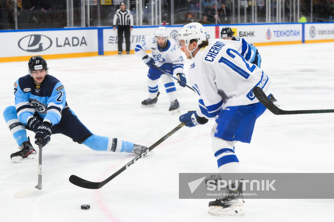 Russia Ice Hockey Kontinental League Sibir - Dynamo