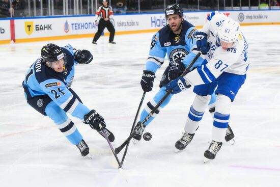 Russia Ice Hockey Kontinental League Sibir - Dynamo