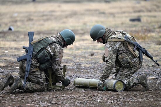 Russia Ukraine Military Operation Anti-Tank Missile System Crews