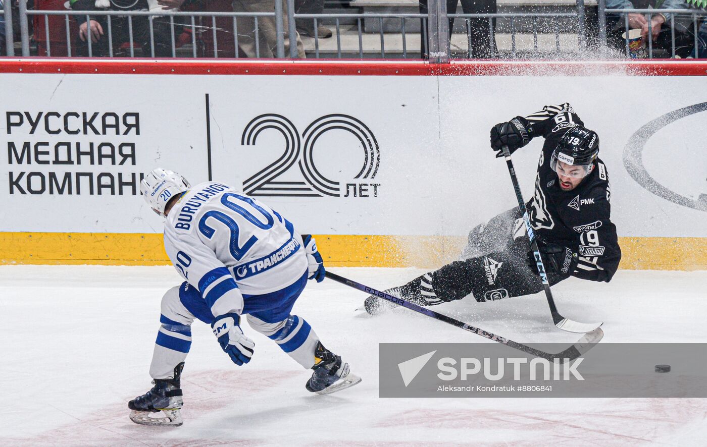 Russia Ice Hockey Kontinental League Traktor - Dynamo