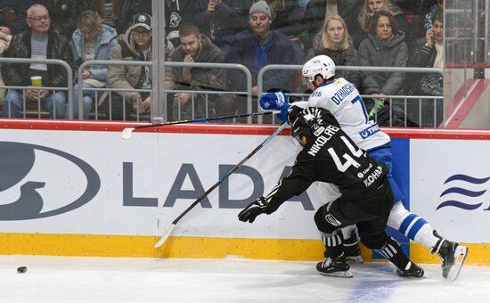 Russia Ice Hockey Kontinental League Traktor - Dynamo