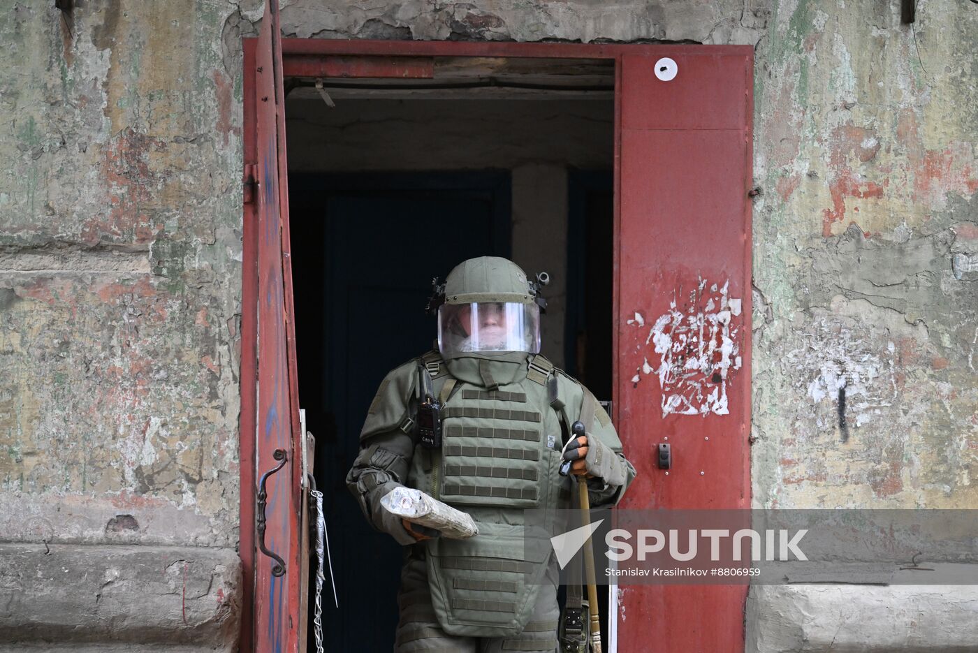 Russia Ukraine Military Operation Selidovo Demining