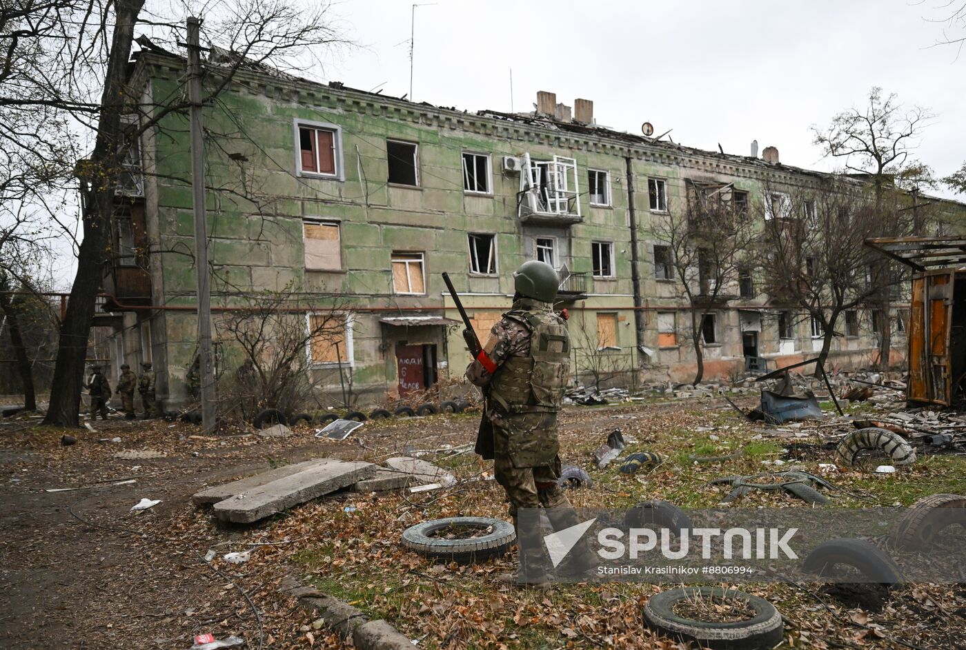 Russia Ukraine Military Operation Selidovo Demining