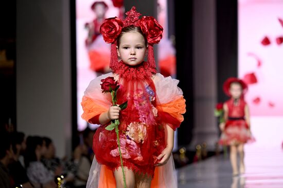 Russia Estet Fashion Week