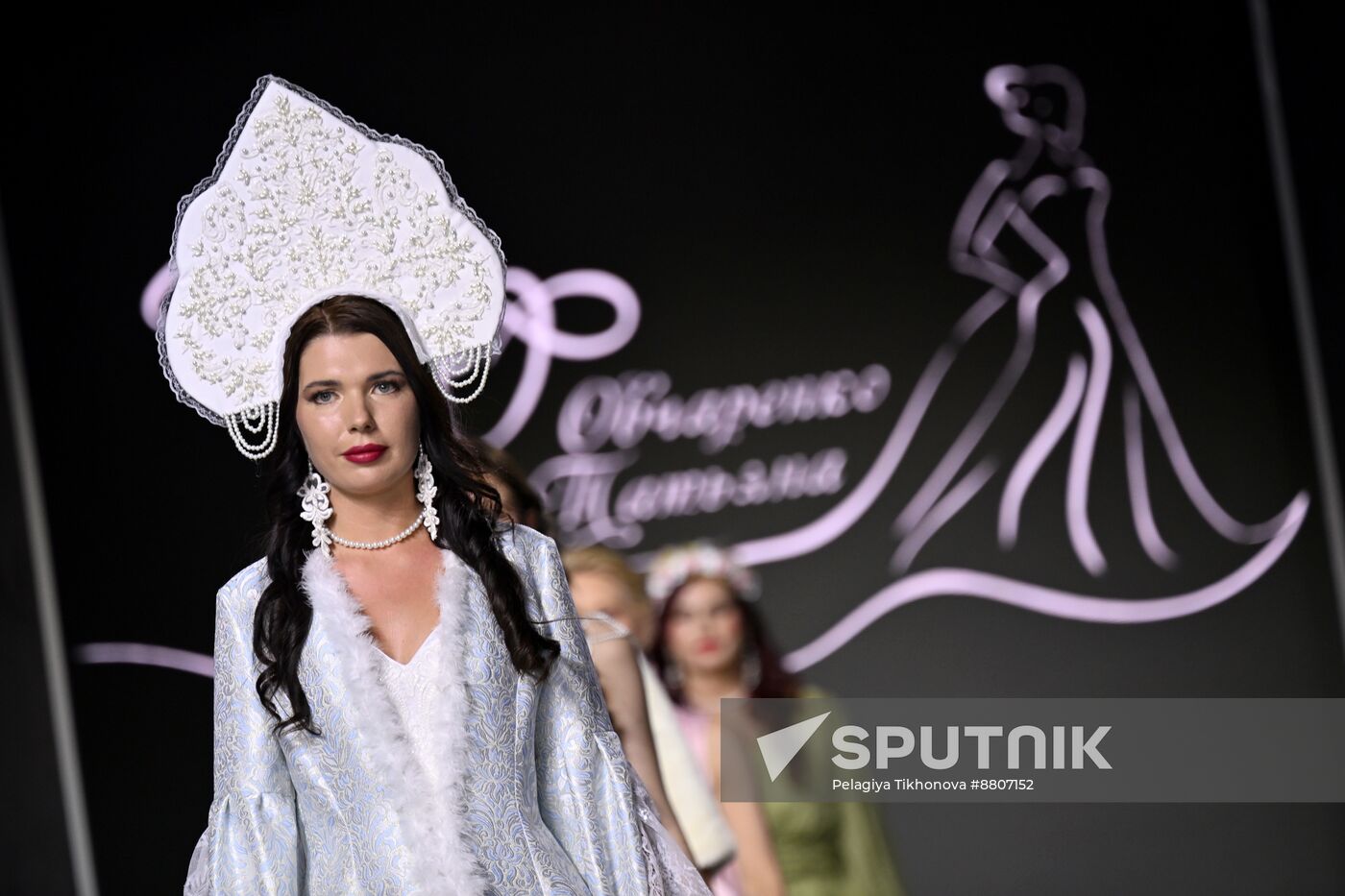 Russia Estet Fashion Week