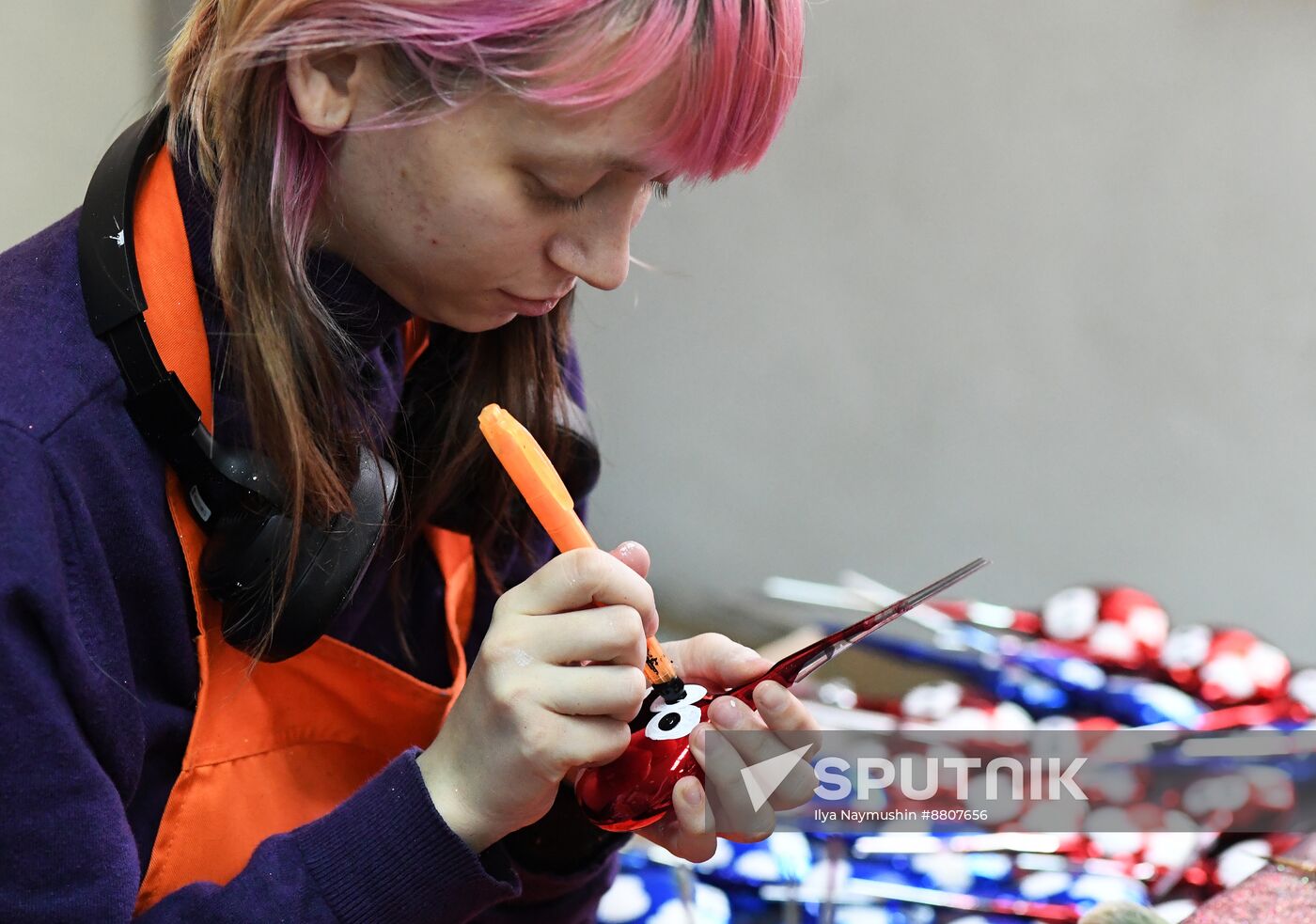 Russia New Year Season Preparations