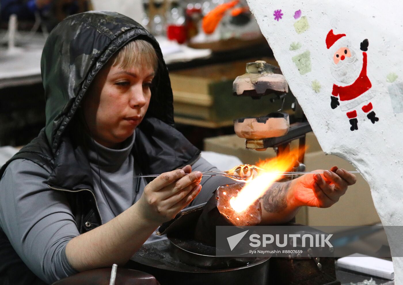Russia New Year Season Preparations