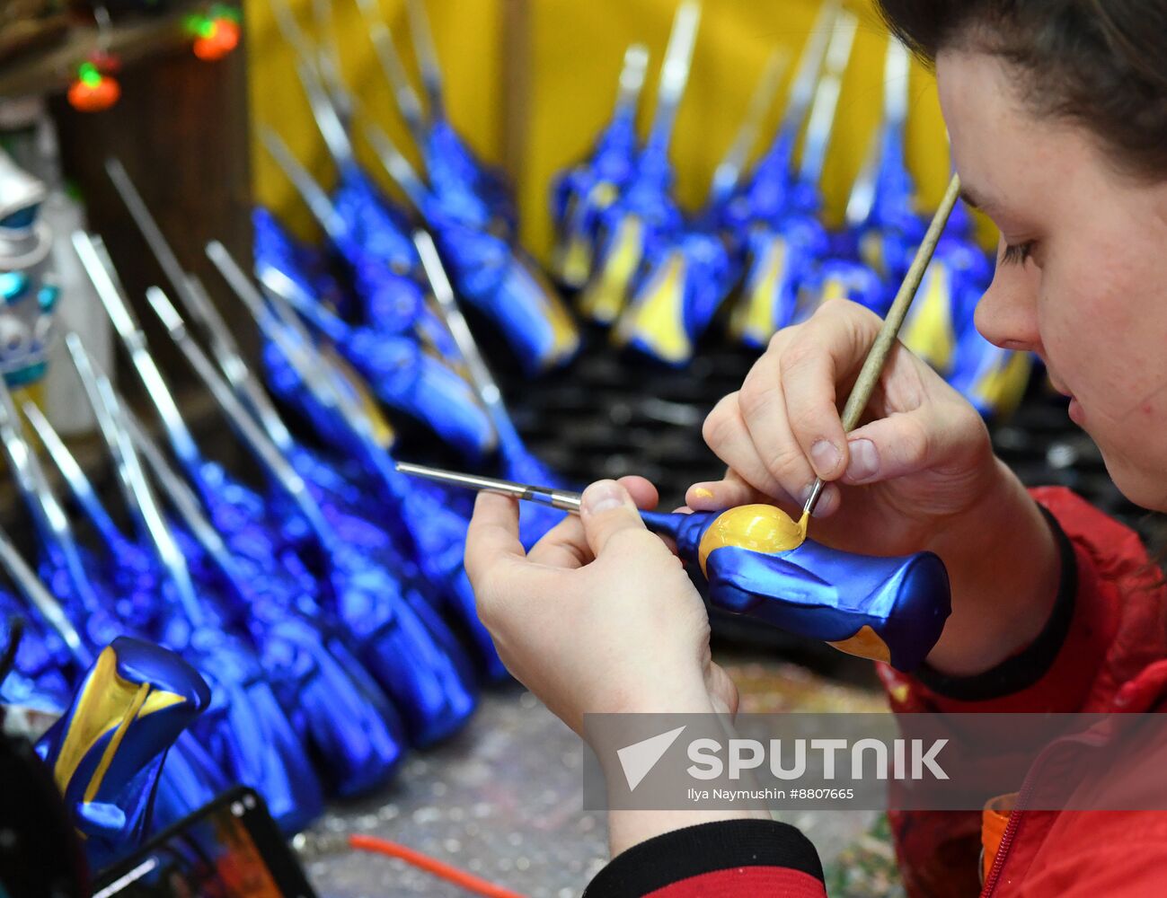 Russia New Year Season Preparations