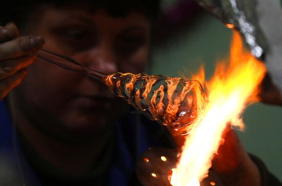 Russia New Year Season Preparations