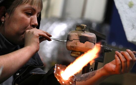 Russia New Year Season Preparations